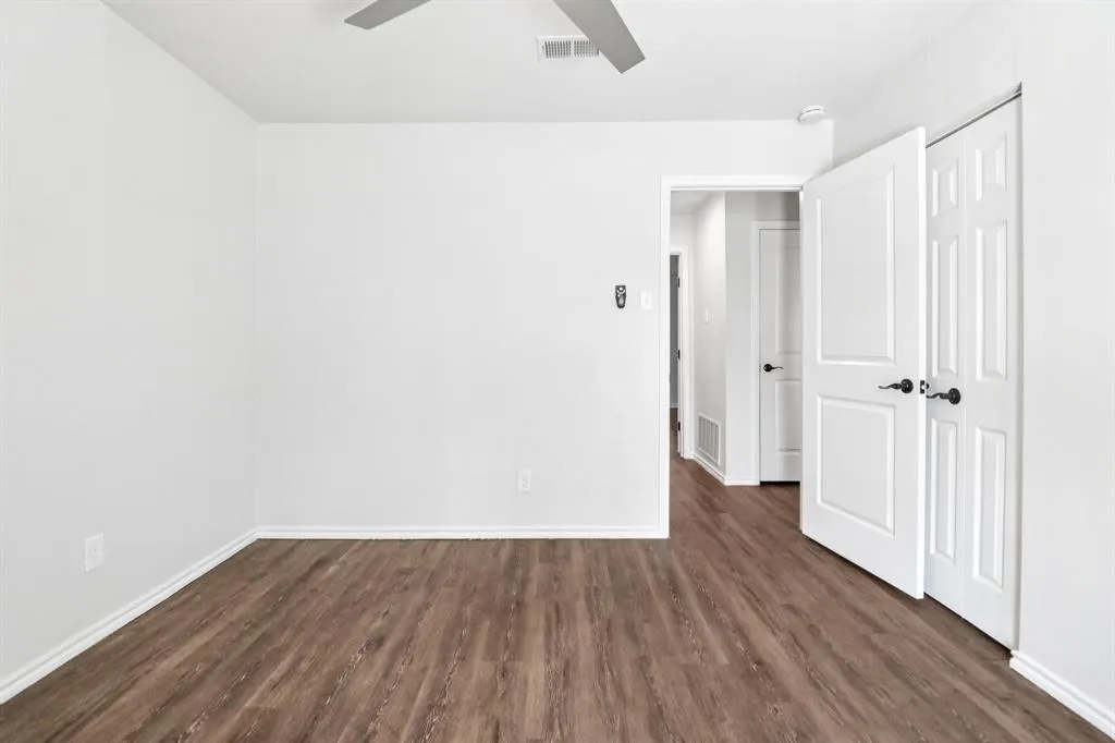 1007 HILLSDALE Drive