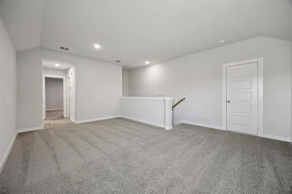 518 Regency Court