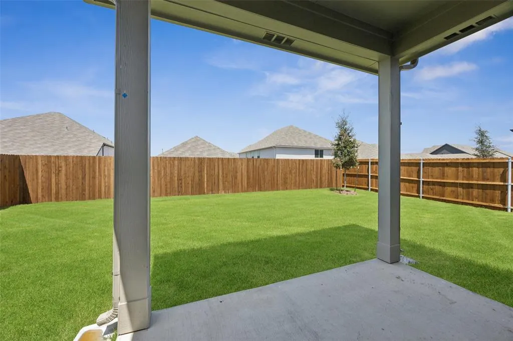 518 Regency Court