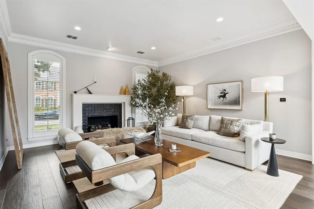 5912 Broadmeade Drive