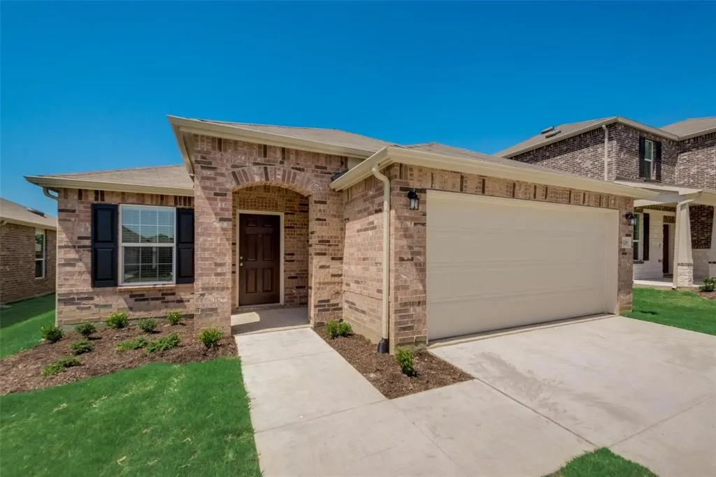 1129 Vernon Drive