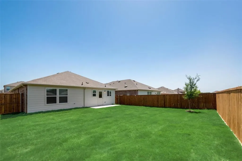 1129 Vernon Drive