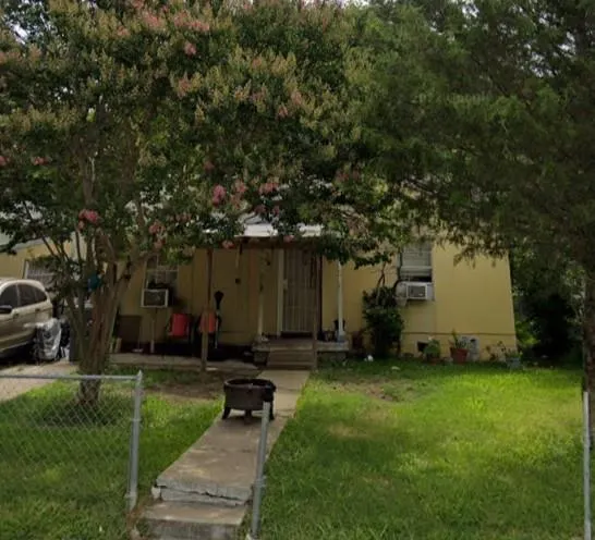 722 Helena Street