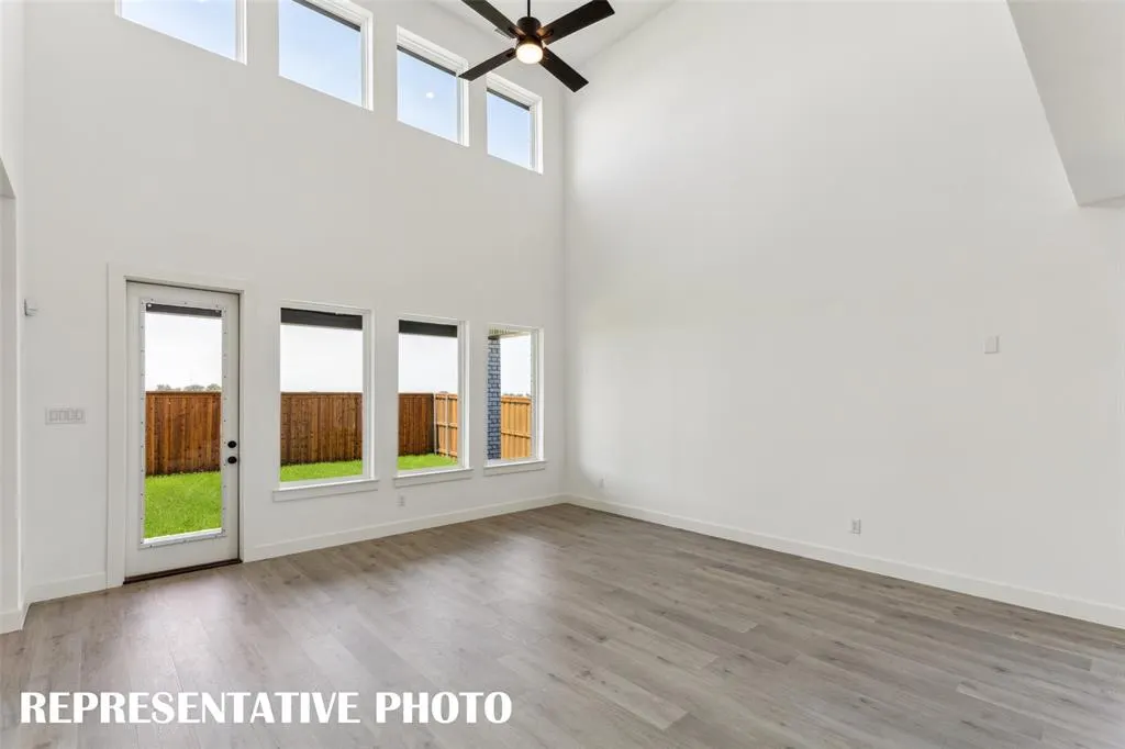 4110 Holland Court