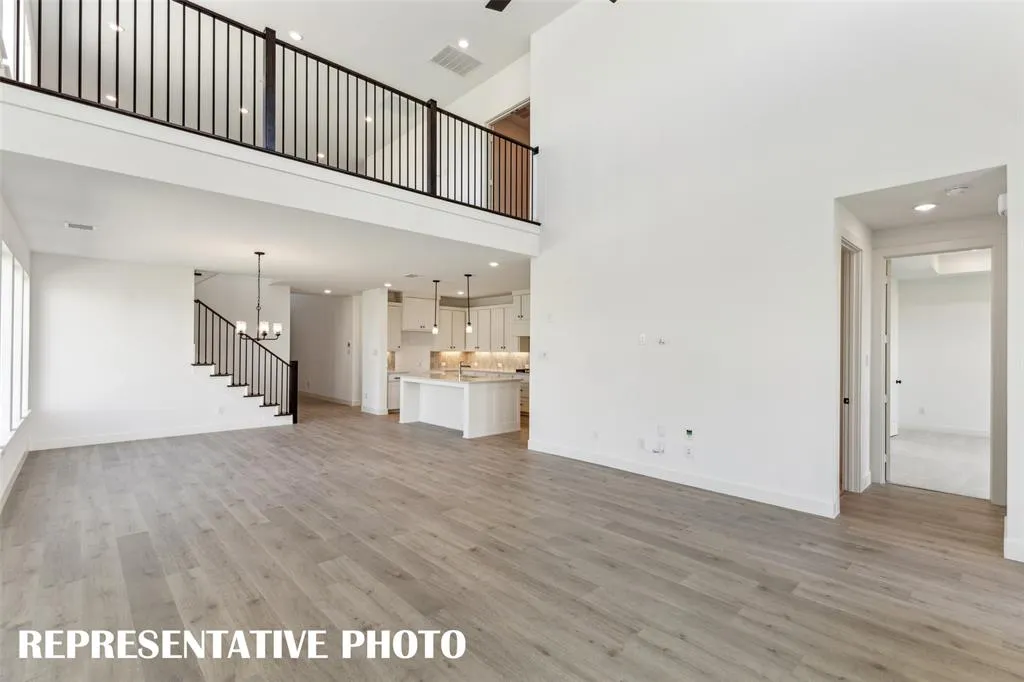 4110 Holland Court