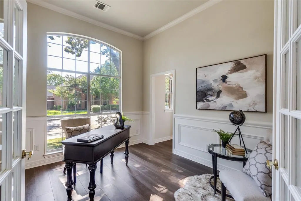 4015 Stonehollow Way