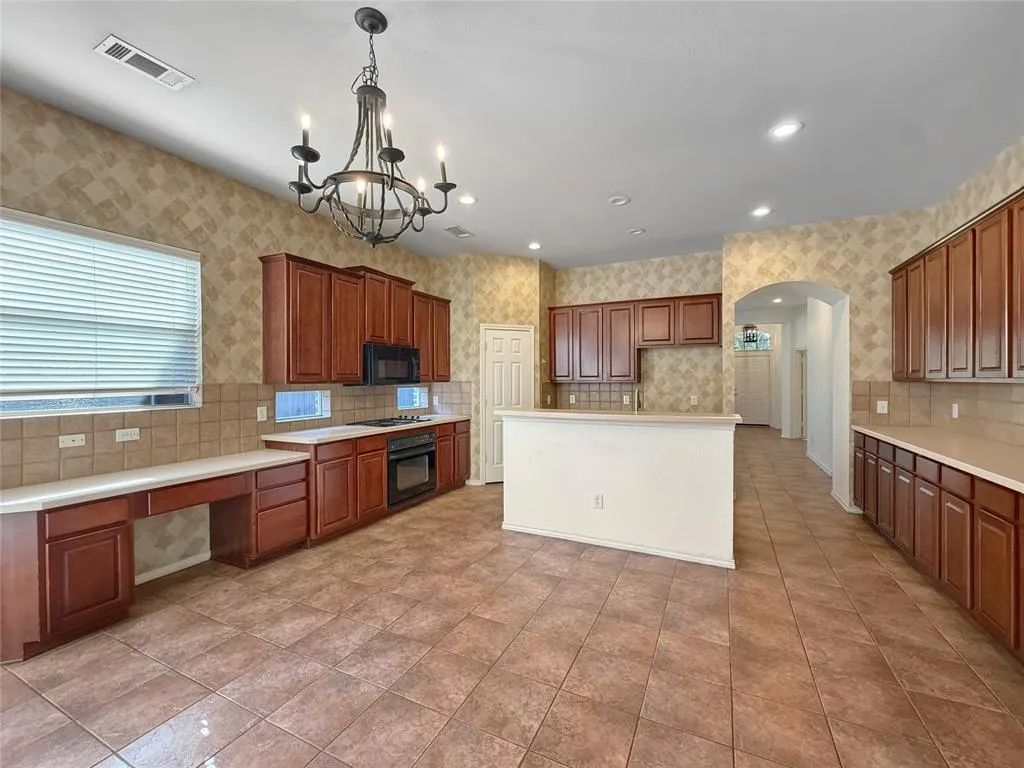 2818 Spanish Moss Trail