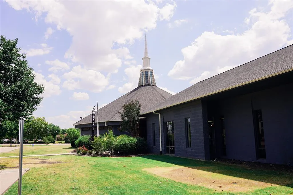2705 Virginia Parkway, #SLE