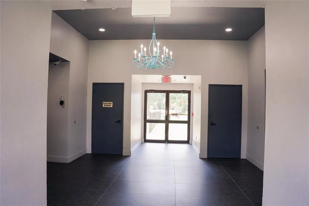 2705 Virginia Parkway, #SLE
