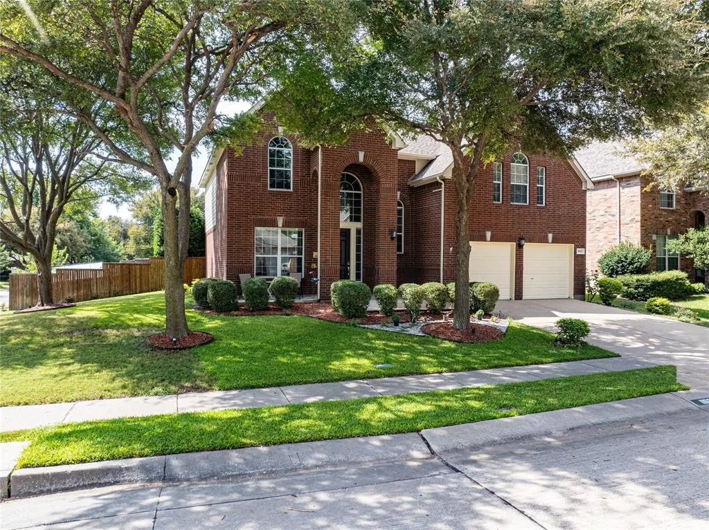 8601 Tanglewood Drive
