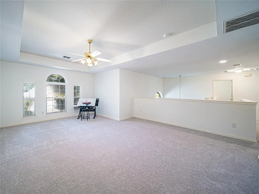 8601 Tanglewood Drive
