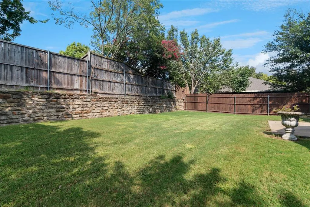 421 Shumate Drive