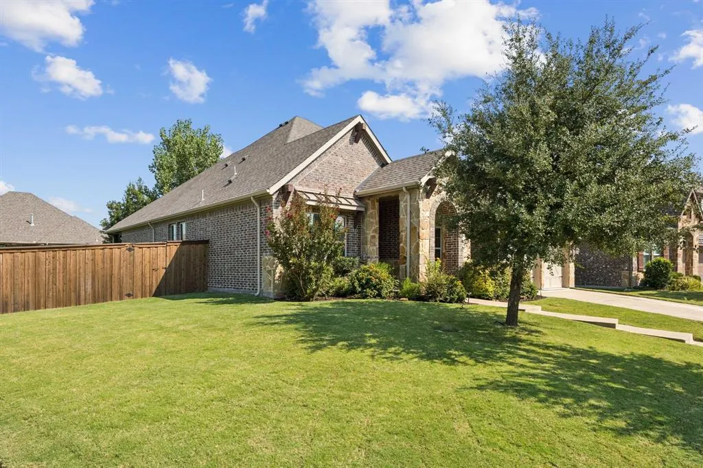 11422 Teresa Lane