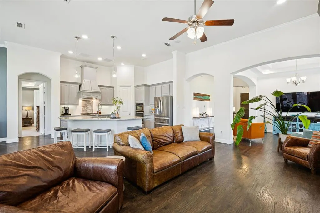 11422 Teresa Lane