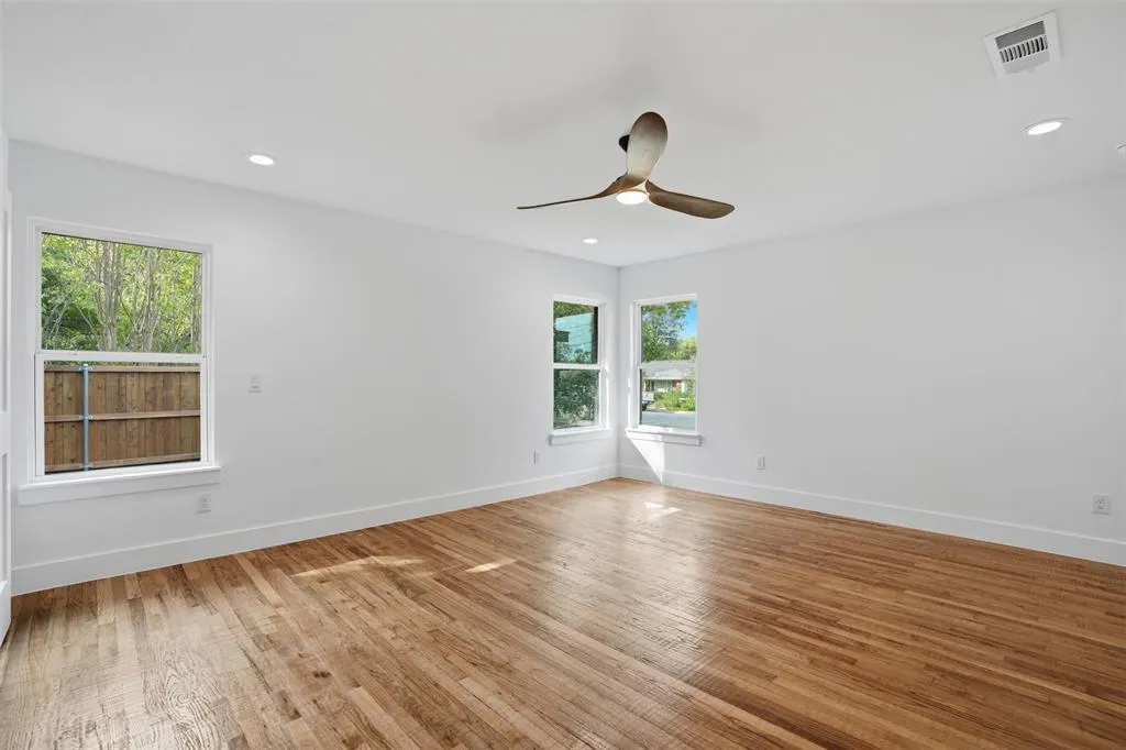 1000 N Morris Street