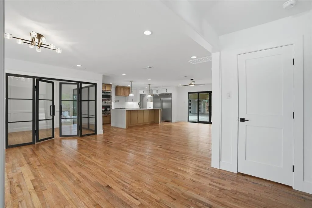 1000 N Morris Street