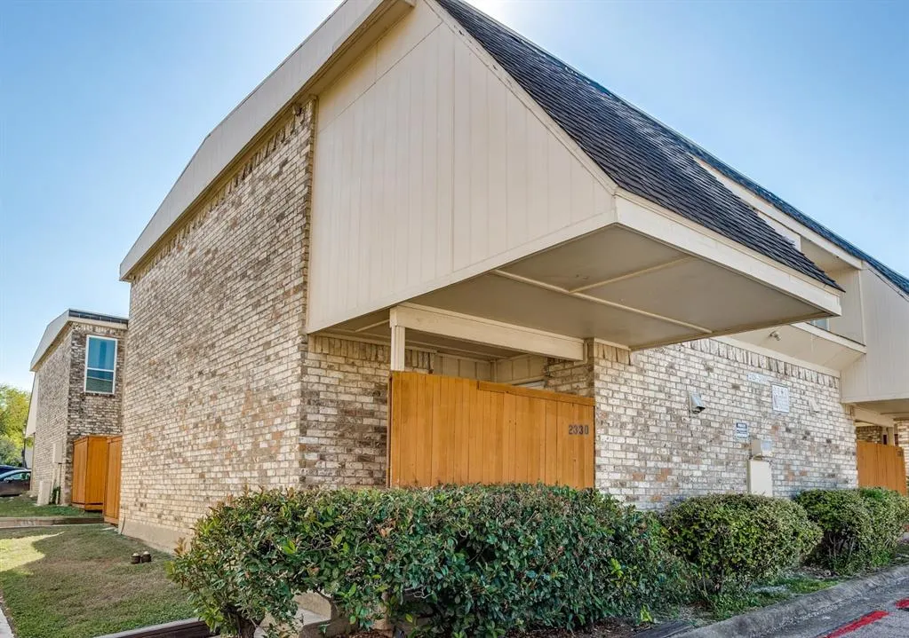 2330 Village North Drive