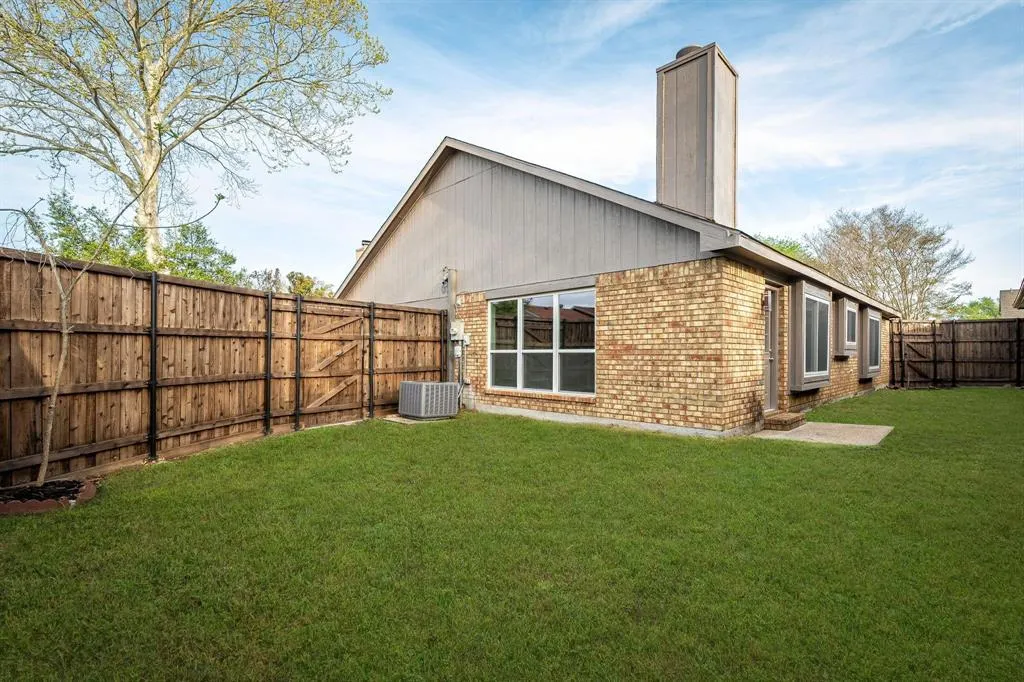 632 Albrook Drive