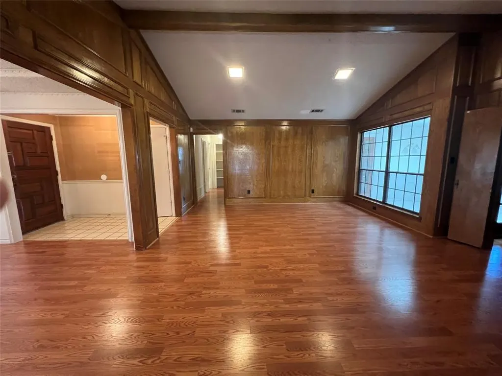1501 Willow Crest Drive