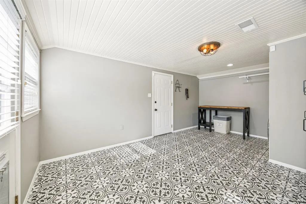 6342 Anita Street