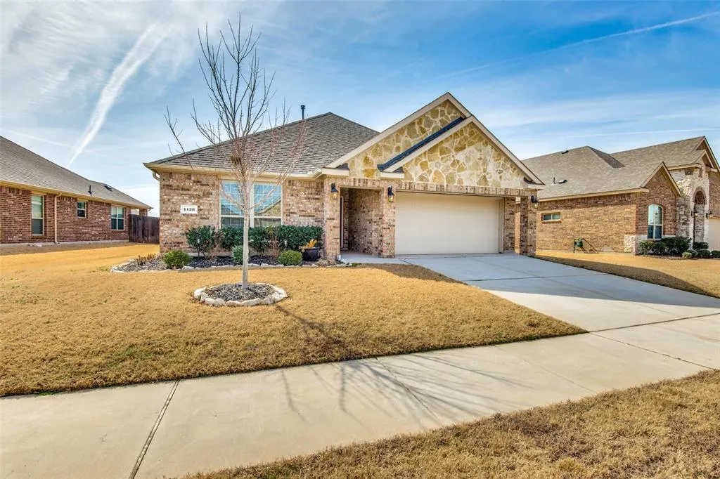 1120 Lake Meadow Lane