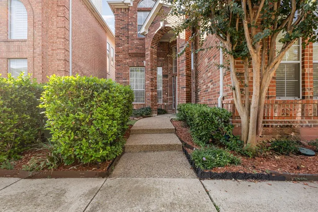 5940 Rosebud Drive