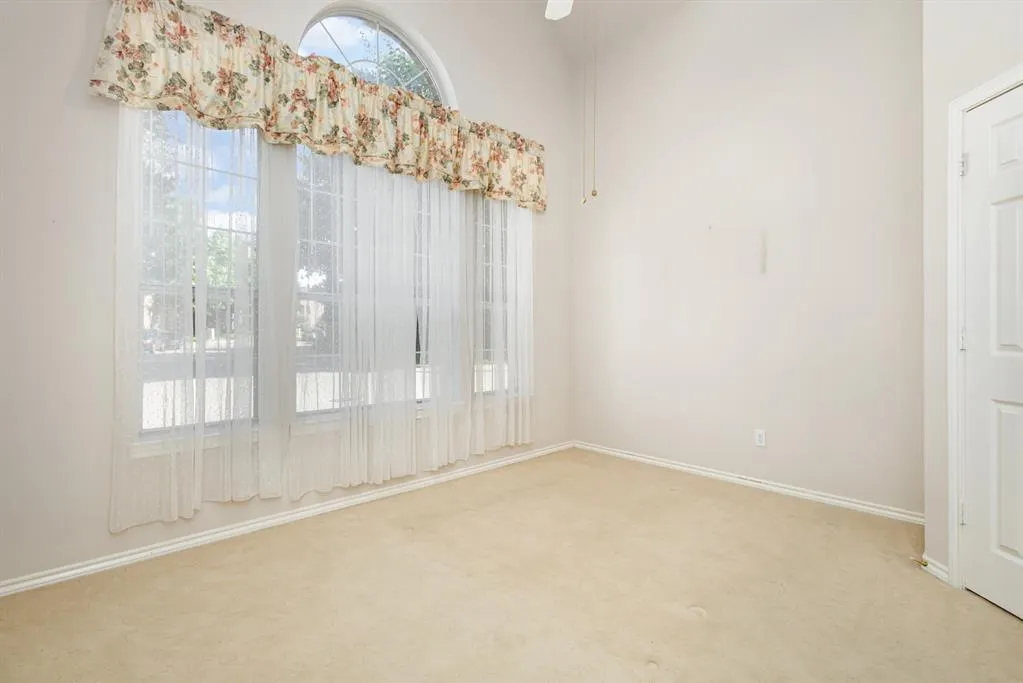 5940 Rosebud Drive