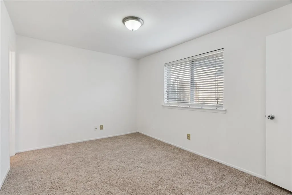 8528 Santa Rosa Drive