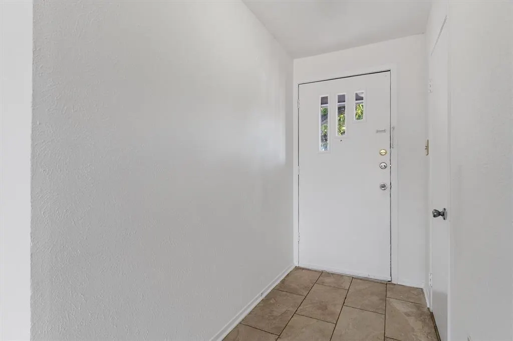 8528 Santa Rosa Drive