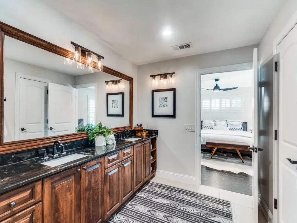 1521 Janwood Drive