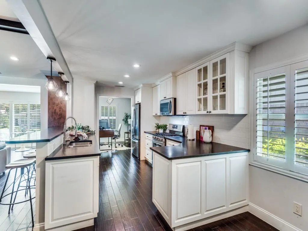 1521 Janwood Drive