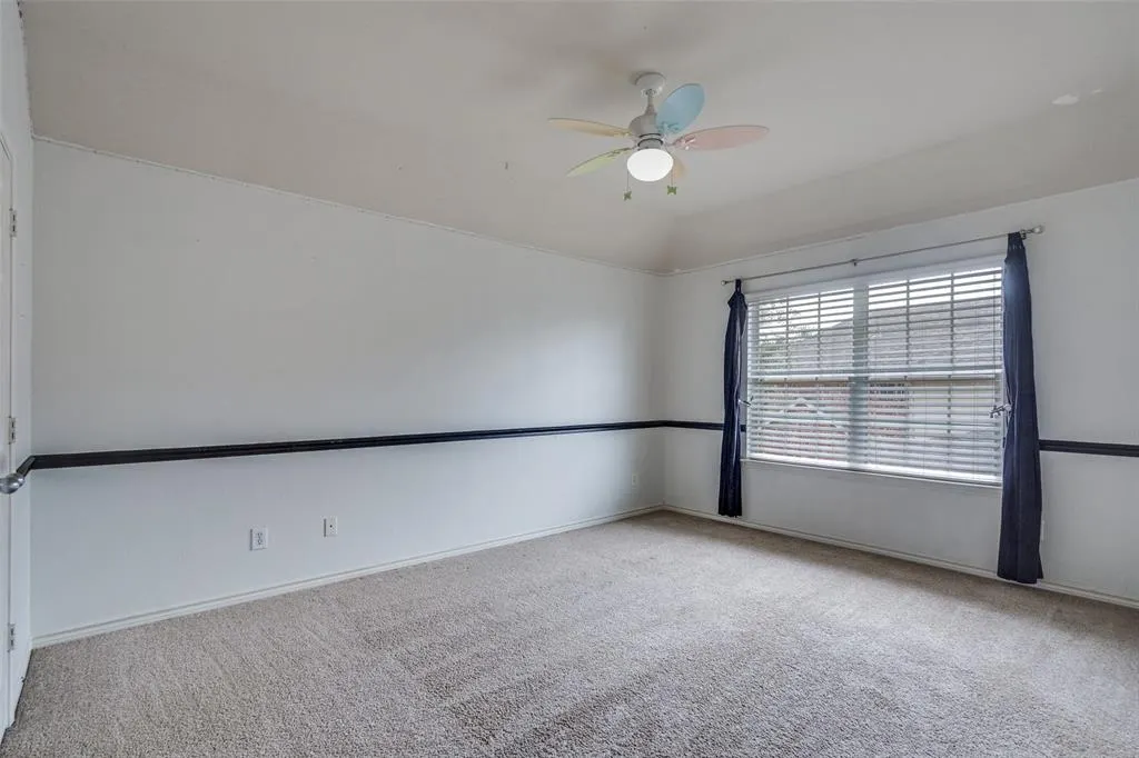 8404 Riverwalk Trail