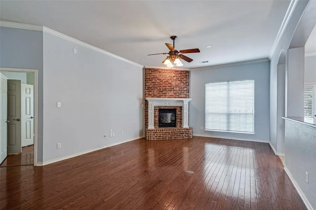 8404 Riverwalk Trail