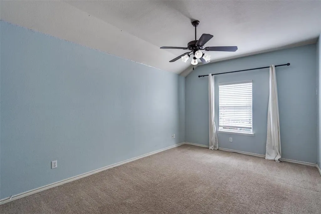 8404 Riverwalk Trail