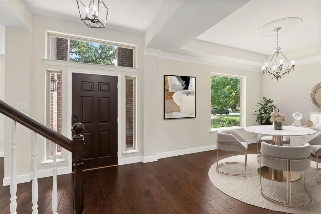 102 Fontana Court