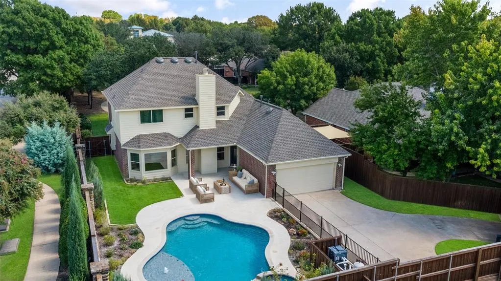 102 Fontana Court