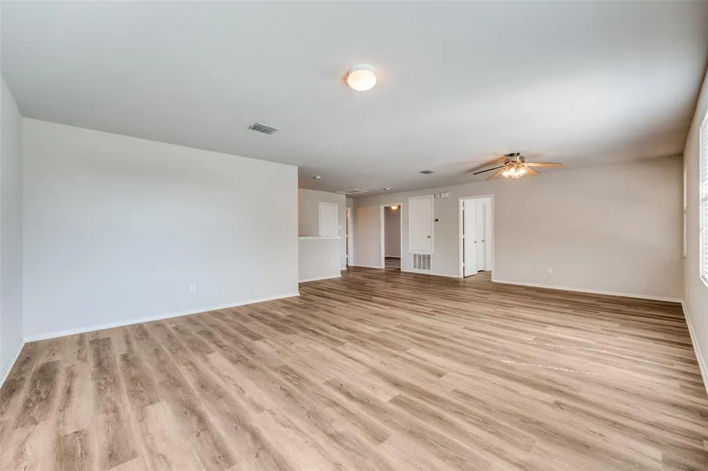 12800 Gillon Drive