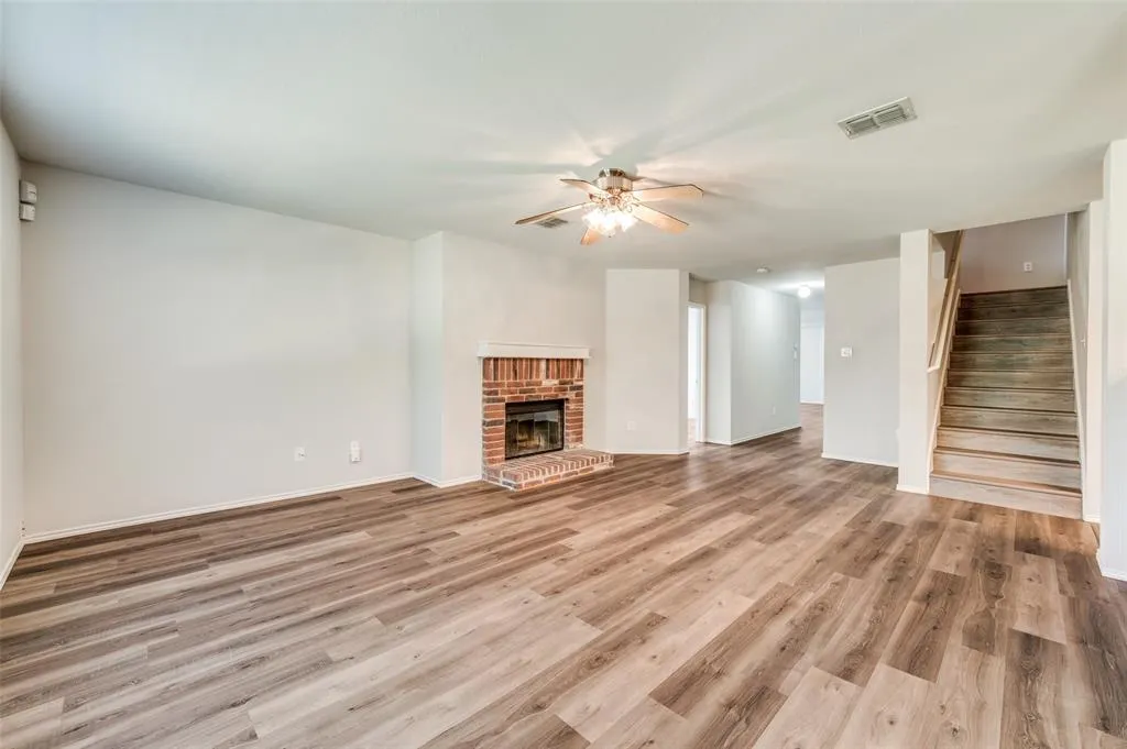 12800 Gillon Drive