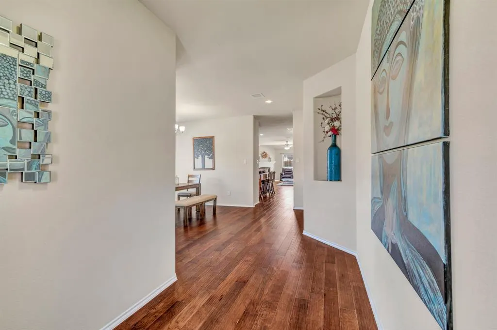 324 Whitman Drive