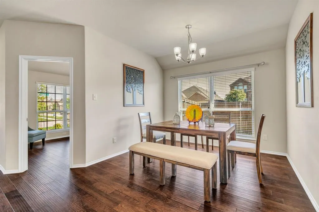 324 Whitman Drive