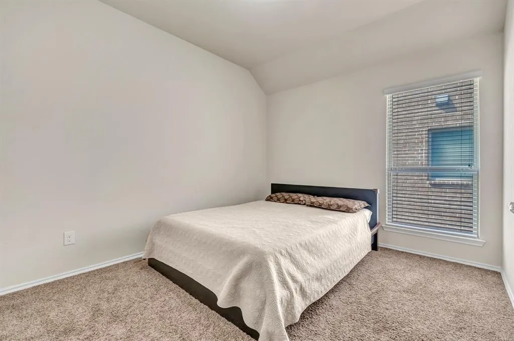 324 Whitman Drive
