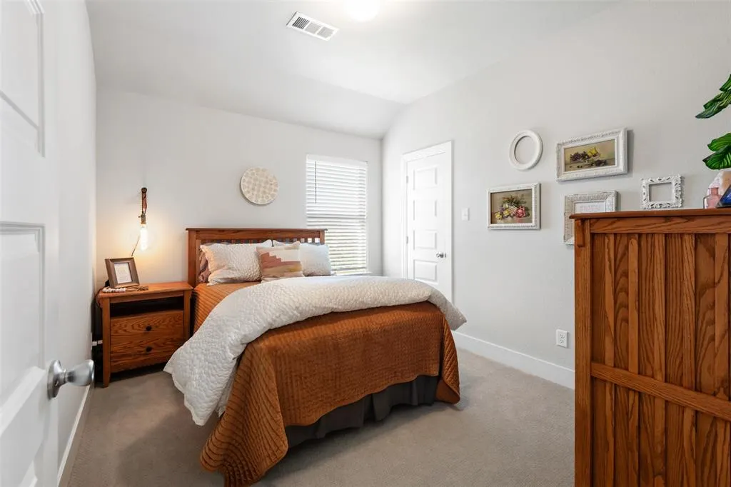 1009 Friesian Lane