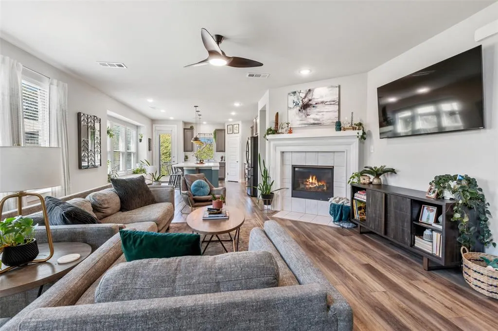 1009 Friesian Lane