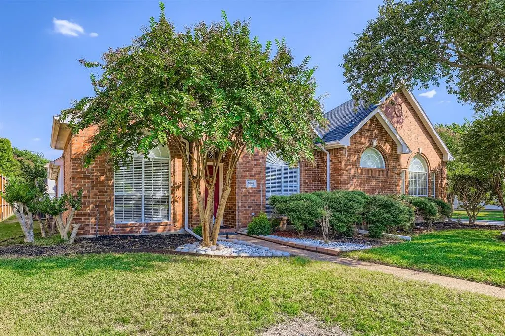 5200 Teddington Park Drive