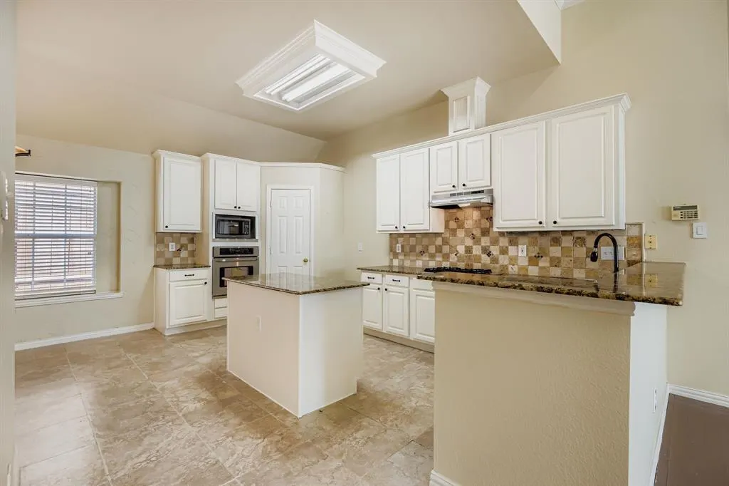5200 Teddington Park Drive