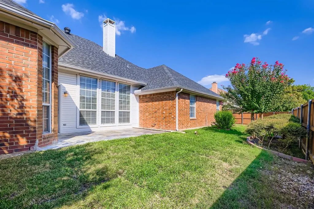 5200 Teddington Park Drive