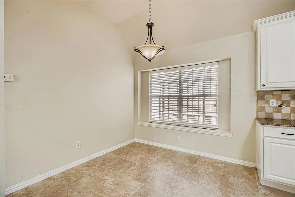 5200 Teddington Park Drive