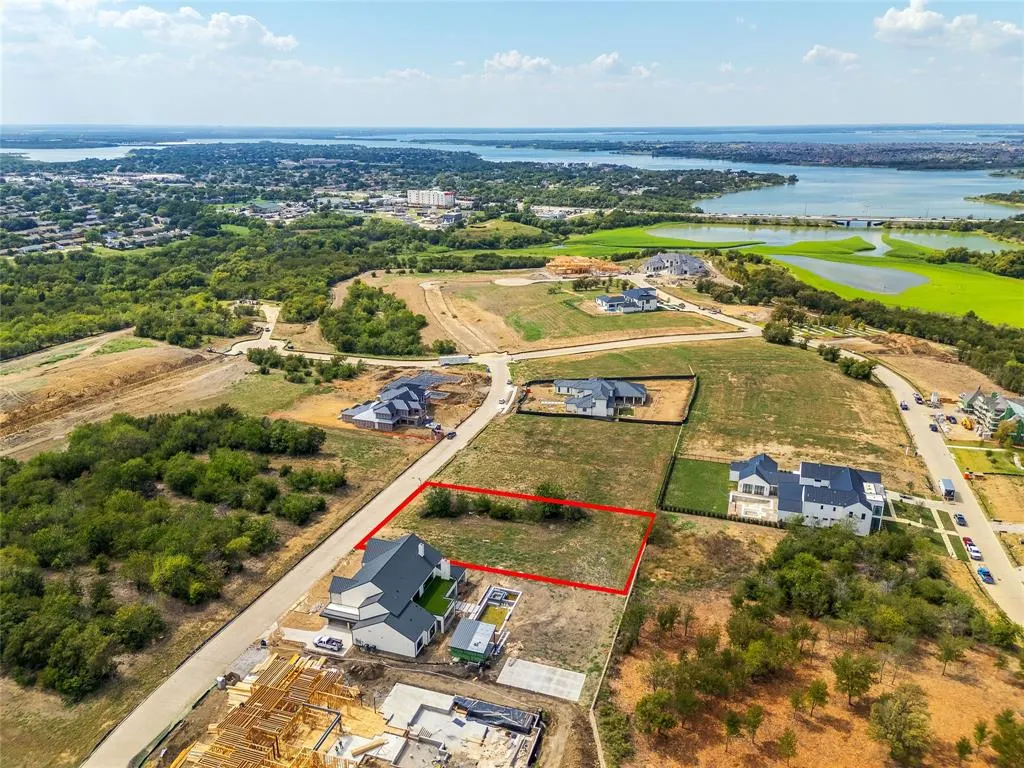 1156 Courtland Drive