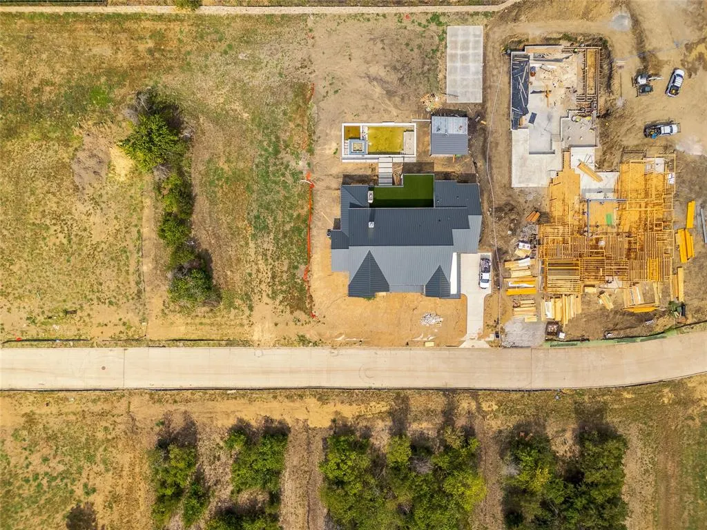 1156 Courtland Drive