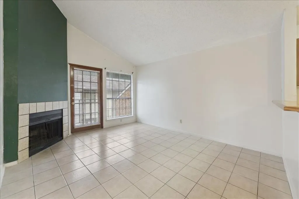 6108 Abrams Road, #330